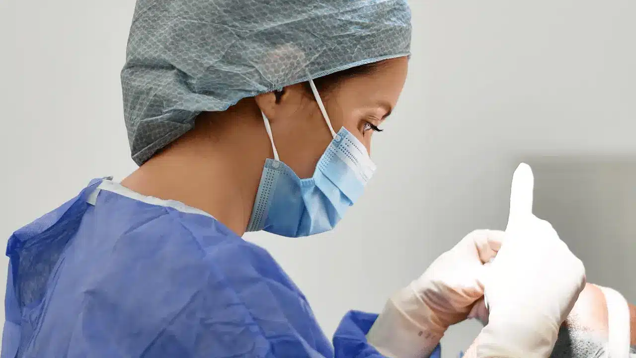antwoorden op uw belangrijkste vragen over haartransplantatie